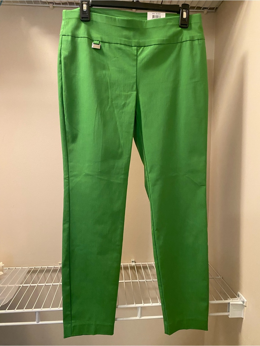 NEW Alfani Petite Palm Leaf Green Skinny Tummy Control  Pants Size 8P